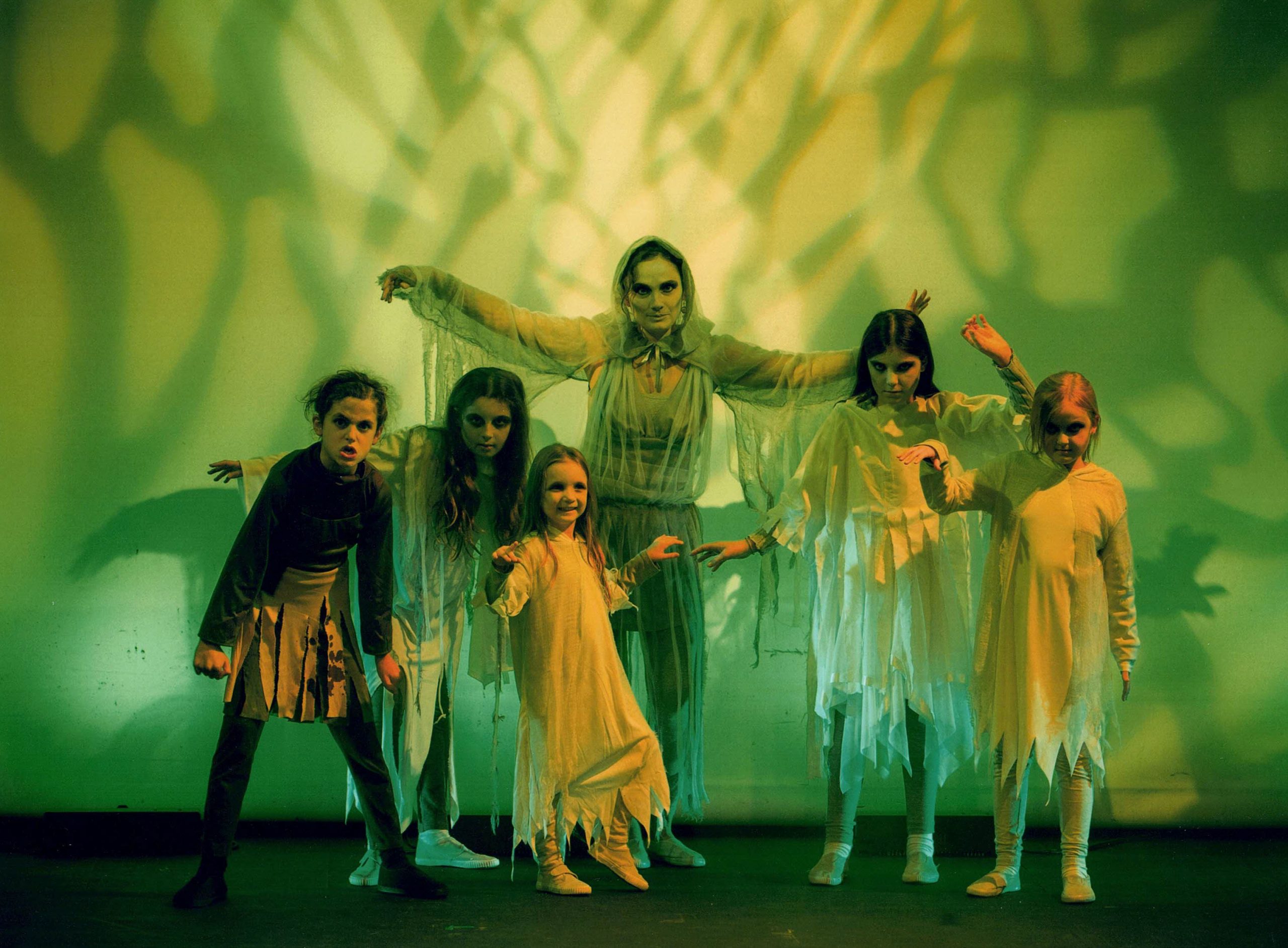 The Lion, The Witch and the Wardrobe 6